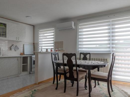 Apartmani Ba ซาราเยโว ภายนอก รูปภาพ